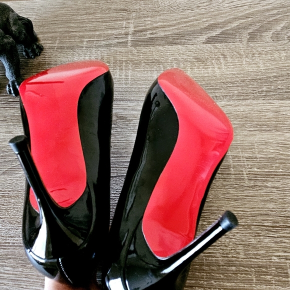 Christian LouBoutin Kate Pumps Patent calf leather Black Size 38 Fits 7-7.5 US - Picture 10 of 16